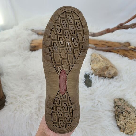 Baretraps andee sherpa and man made suede ankle booties - Picture 13 of 16